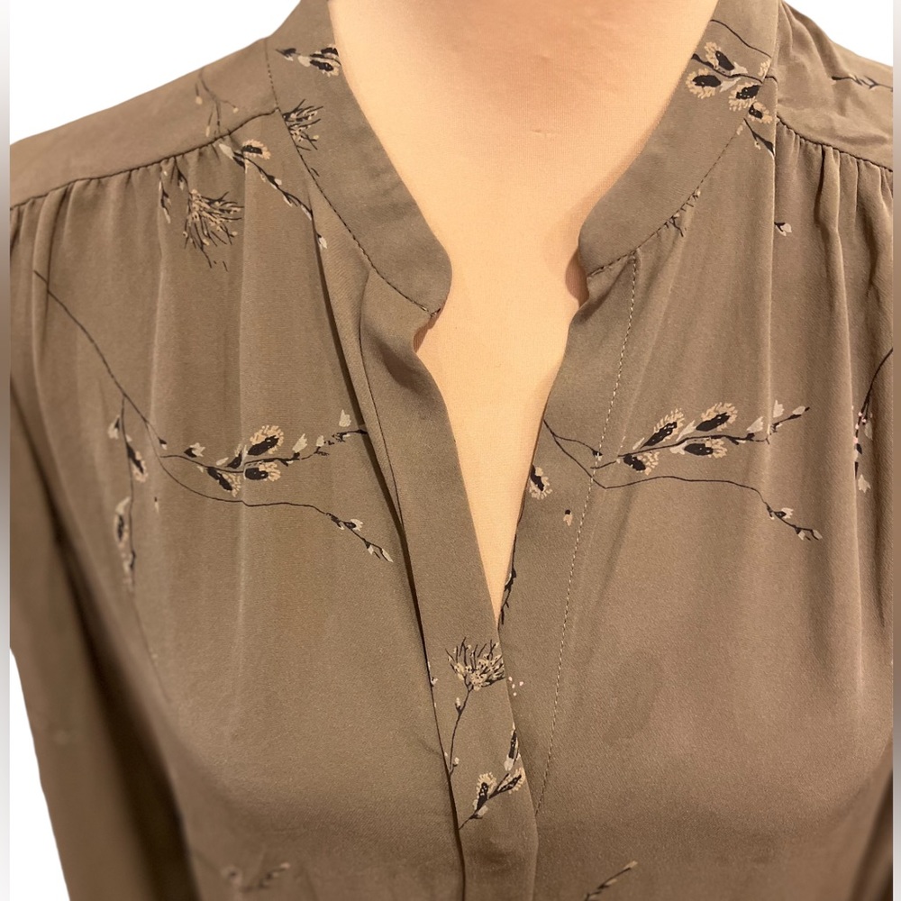Artiza Babaton Bennett silk shirt dress floral Taupe tie waist size medium - Picture 10 of 11